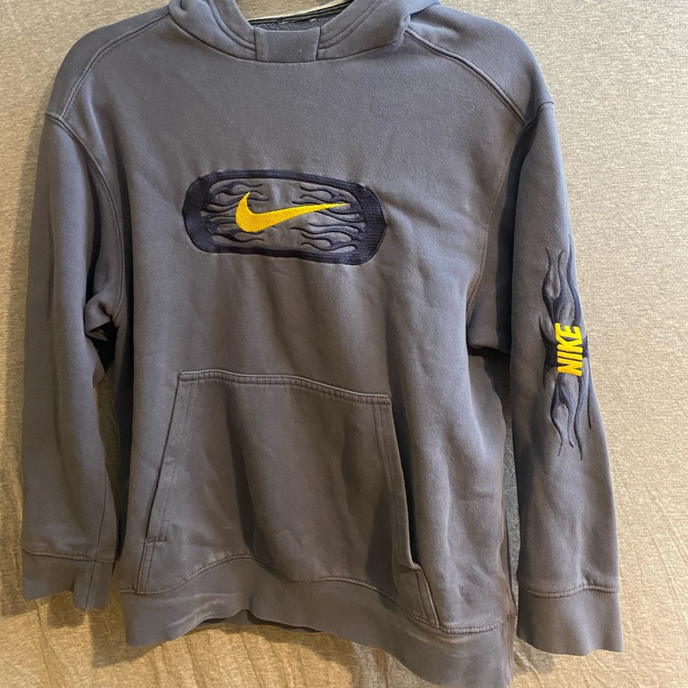 Vintage Nike flame hoodie